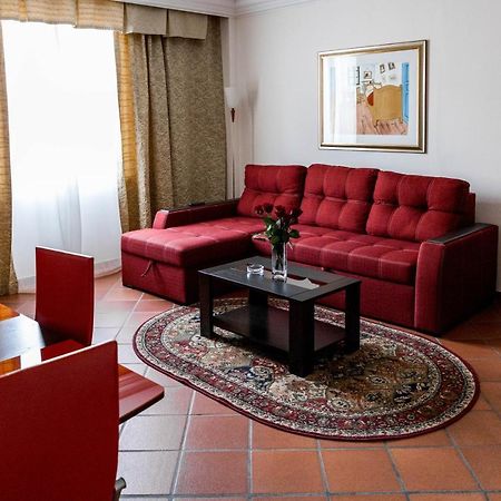 Hotel Pushkin Uralsk Exterior photo