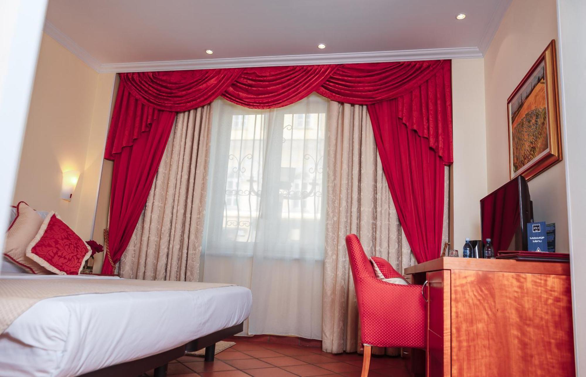 Hotel Pushkin Uralsk Room photo
